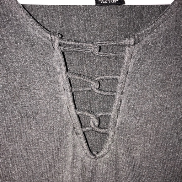 Rue 21 Top - Picture 2 of 5